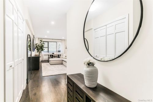 apt-3f-640 Pelham Rd, New Rochelle, NY, 10805-1007 | Card Image