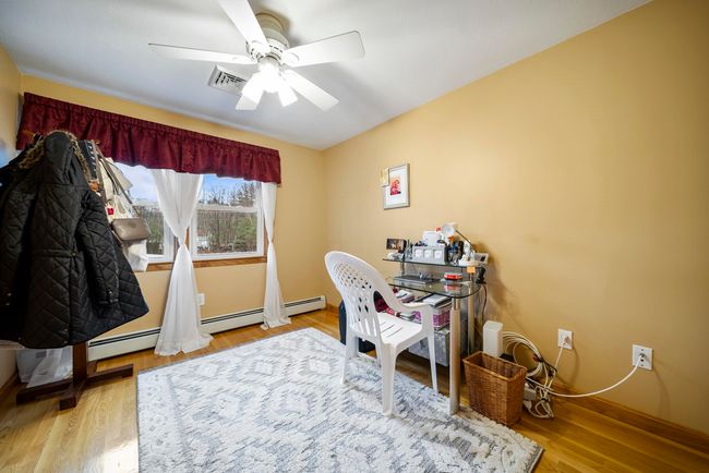 23 Echo Ave, House other with 3 bedrooms, 3 bathrooms and null parking in Nashua NH | Image 16