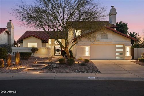 10555 E Bella Vista Dr, Scottsdale, AZ, 85258-5765 | Card Image