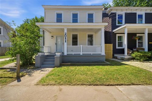2011 Holladay St, Portsmouth, VA, 23704-1615 | Card Image