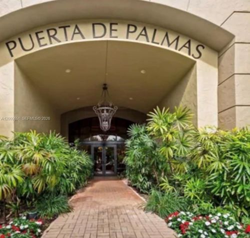 apt-917-888 S Douglas Rd, Coral Gables, FL, 33134-7567 | Card Image