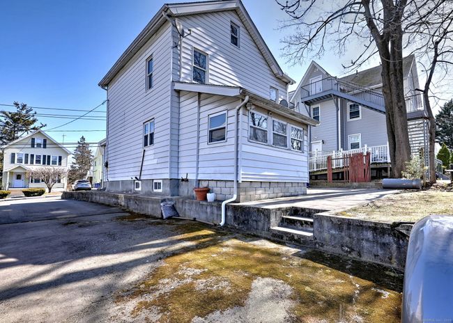 15 Quintard Ave, House other with 4 bedrooms, 2 bathrooms and null parking in Norwalk CT | Image 35