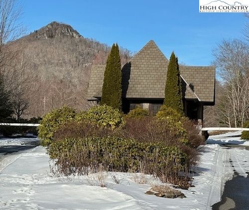 9 Trillium Trl, Banner Elk, NC, 28604 | Card Image