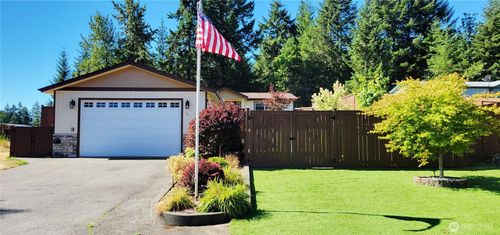 181 W Freedom Ln, Shelton, WA, 98584-7243 | Card Image