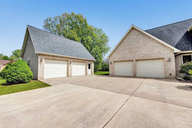 8373 Serenity Lane, House other with 4 bedrooms, 4 bathrooms and null parking in CHASE WI | Image 48