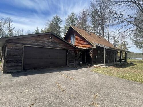 12631 E Mccomb Lane, Mountain, WI, 54149 | Card Image