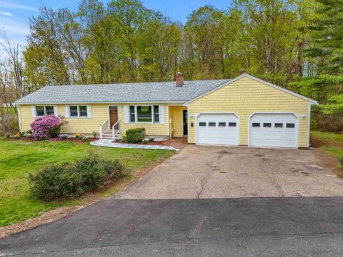 6 Colonial Dr, Gilford, NH, 03249-6401 | Card Image