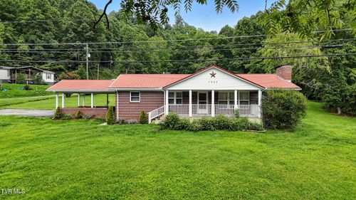 7925 Summer Breeze Rd, Pound, VA, 24279-3119 | Card Image