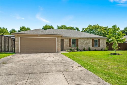 7220 Windhaven Rd, North Richland Hills, TX, 76182-7628 | Card Image