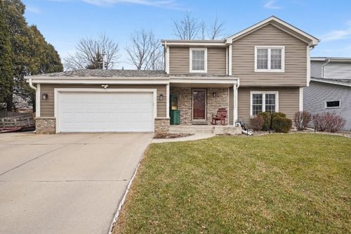 8217 60th Avenue, Kenosha, WI, 53142 | Card Image