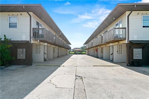 apt-q-4638 Pontchartrain Dr, Slidell, LA, 70458-5553 | Card Image