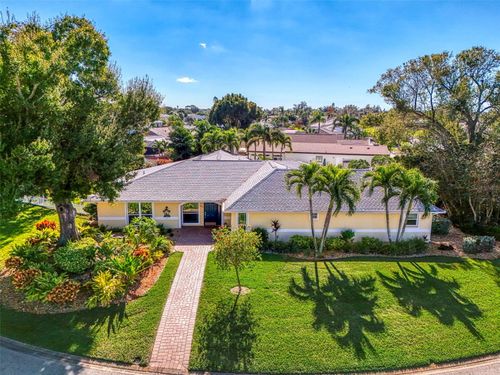 1240 Paradise Way, VENICE, FL, 34285-6411 | Card Image