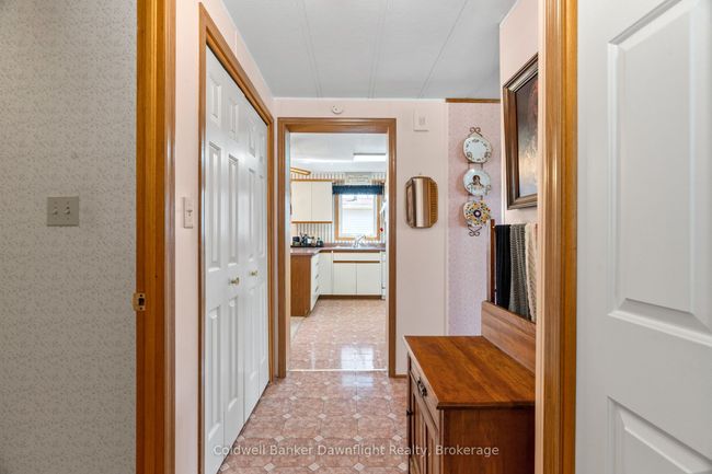 46 Redford Dr, Home with 2 bedrooms, 2 bathrooms and 2 parking in Exeter ON | Image 14