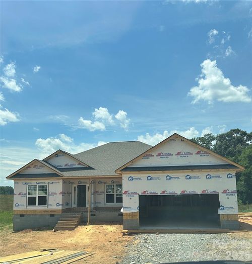 72-5143 Colchester Ct, Catawba, NC, 28609-8411 | Card Image
