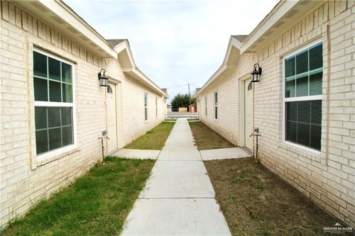 apt-10-1610 Hooper St, San Juan, TX, 78589-4094 | Card Image