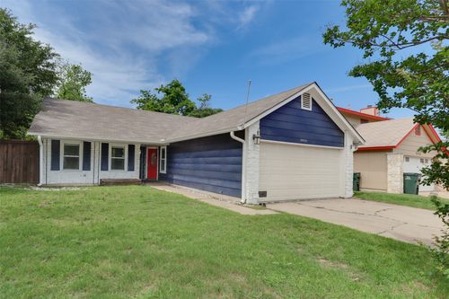 9806 Meadowheath Dr, Austin, TX, 78729-2743 | Card Image