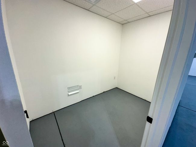 Office | Image 10