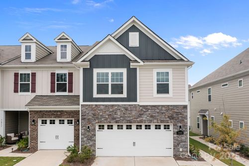 7061 Bentz St, Charlotte, NC, 28269-1146 | Card Image