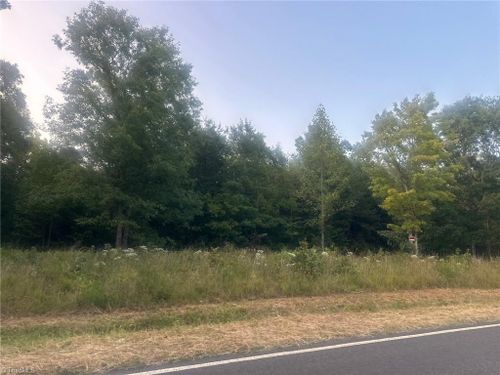 2 Frank Joyce Rd, Sandy Ridge, NC, 27046 | Card Image