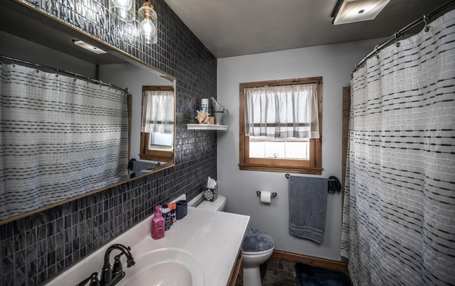 5415 Lincoln St Hampton MN-large-023-022-Bathroom-1500x942-72dpi.jpg | Image 14