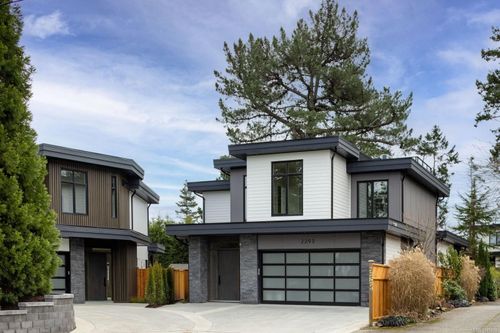 2293 Adela Pl, Sidney, BC, V8L1R1 | Card Image
