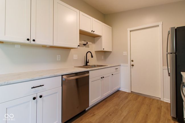 6741 Apollo Way, House other with 3 bedrooms, 2 bathrooms and null parking in Indianapolis IN | Image 7