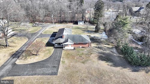 2395 Patton Rd, HARRISBURG, PA, 17112-9153 | Card Image