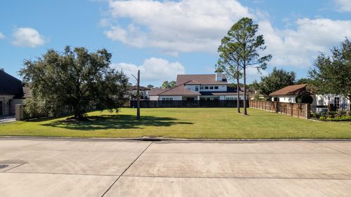 204 Monte Bello Dr, Friendswood, TX, 77546-3272 | Card Image