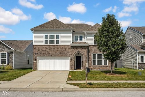 2346 Creek Bank Dr, Columbus, IN, 47201-1486 | Card Image