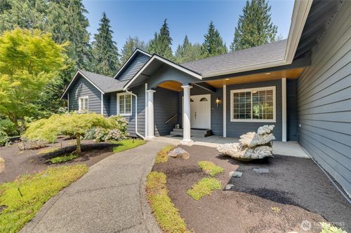 8121 134th St Ne, Arlington, WA, 98223-4947 | Card Image