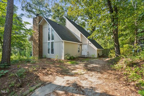 5725 Waters Edge Dr, Fayetteville, NC, 28314-1057 | Card Image