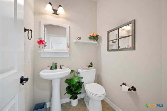 182 Emma Loop, House other with 4 bedrooms, 4 bathrooms and null parking in Austin TX | Image 18