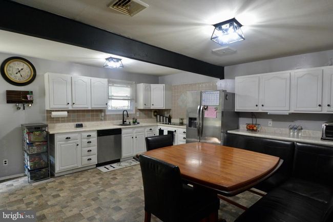 509 3 Rd Ave, House other with 3 bedrooms, 2 bathrooms and null parking in CHESILHURST NJ | Image 4