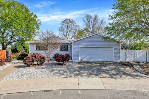 10366 Theresa Court, Rancho Cordova, CA, 95670 | Card Image