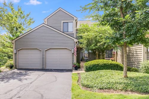 1135b-447 White Oak Ln, Lake Barrington, IL, 60010-6228 | Card Image