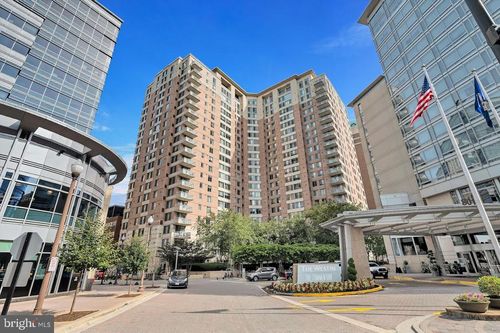 apt-1813-851 N Glebe Rd, ARLINGTON, VA, 22203-4161 | Card Image