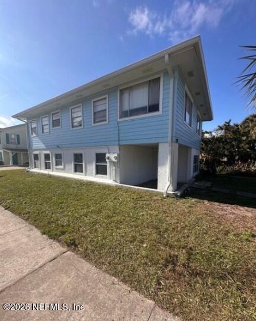 210 13th Ave N, Jacksonville Beach, FL, 32250-7327 | Card Image