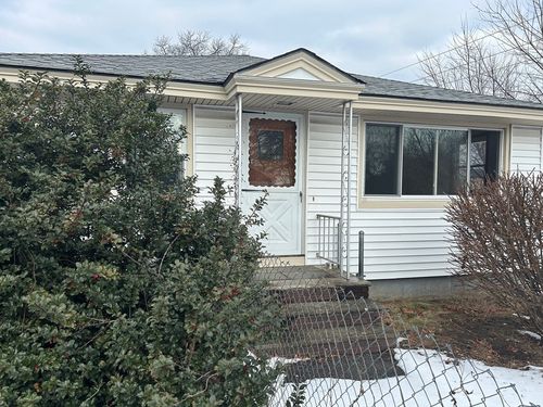 5 Lafayette Ave, Lawrence, MA, 01843-3512 | Card Image