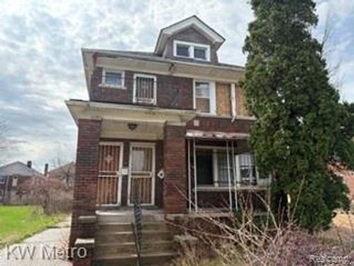 2965 W Grand St, Detroit, MI, 48238-2711 | Card Image