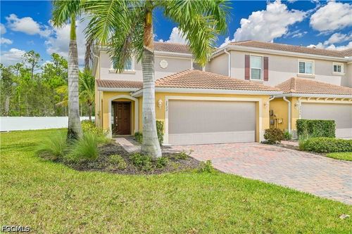 3733 Crofton Ct, FORT MYERS, FL, 33916-7702 | Card Image