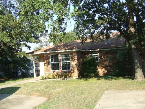 12 Foster Ct, Mansfield, TX, 76063-1847 | Card Image