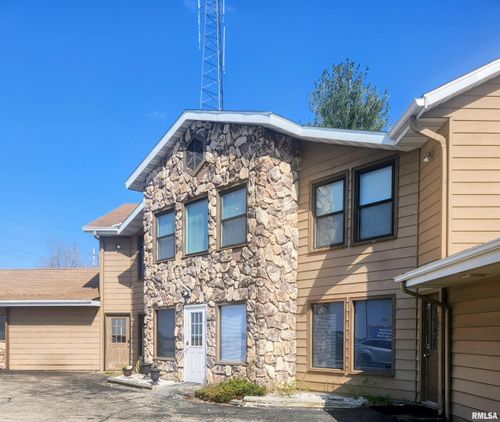 19478 Springfield Rd, Groveland, IL, 61535-9568 | Card Image