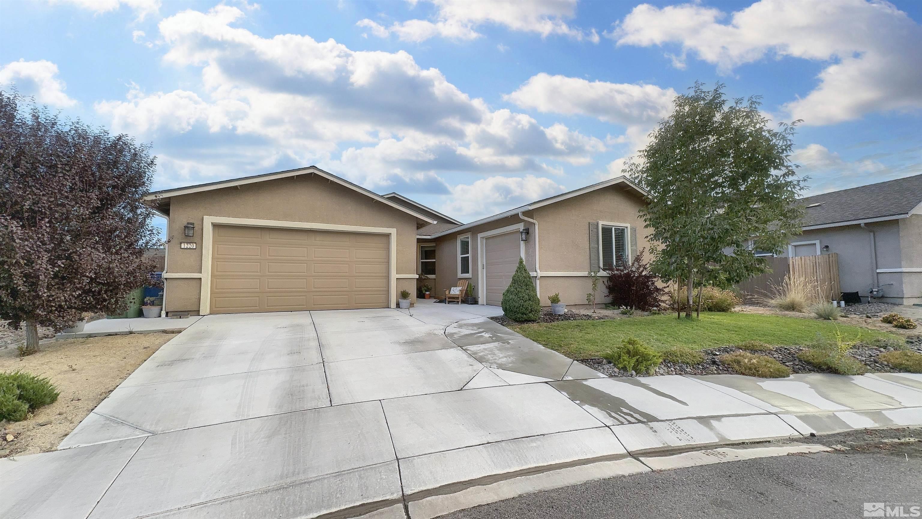 Hat Band Ct, Gardnerville, NV 89410