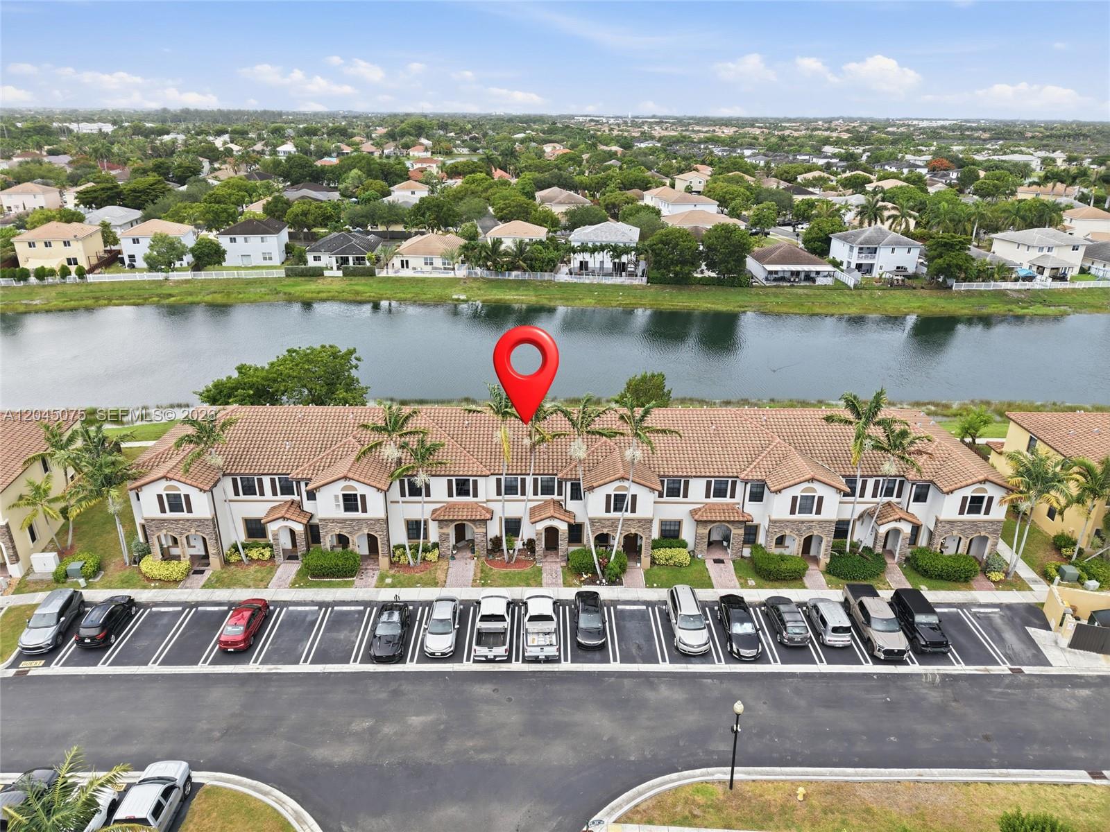 Residential in Homestead 3