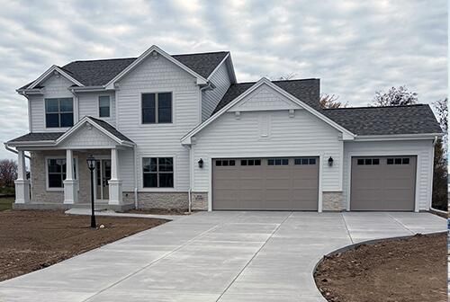 11914982 Ivy Ln, Germantown, WI, 53022 | Card Image