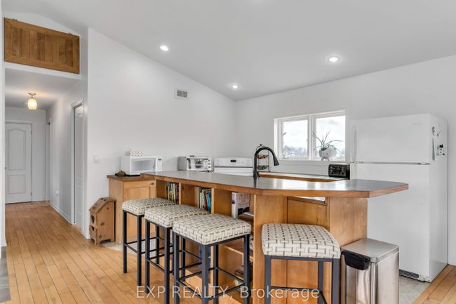 728 Chatterson Rd, House other with 2 bedrooms, 1 bathrooms and 14 parking in Loyalist ON | Image 10