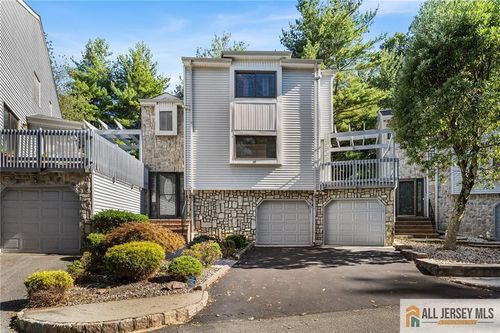 14 Snowbell Ct, East Brunswick, NJ, 08816-2781 | Card Image