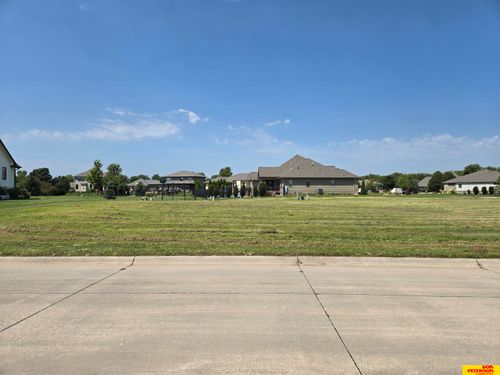 1743 N Deer Run, Fremont, NE, 68025-6245 | Card Image