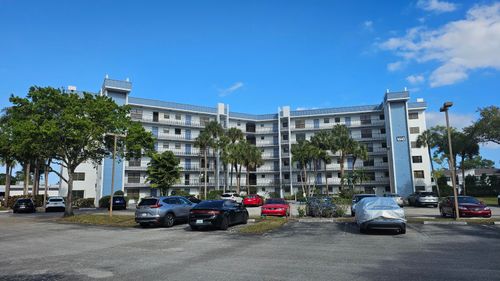 303-4640 Lucerne Lakes Blvd W, Lake Worth, FL, 33467-8921 | Card Image