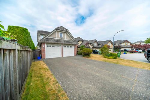 6291 Semlin Crt, Richmond, BC, V7C5S3 | Card Image